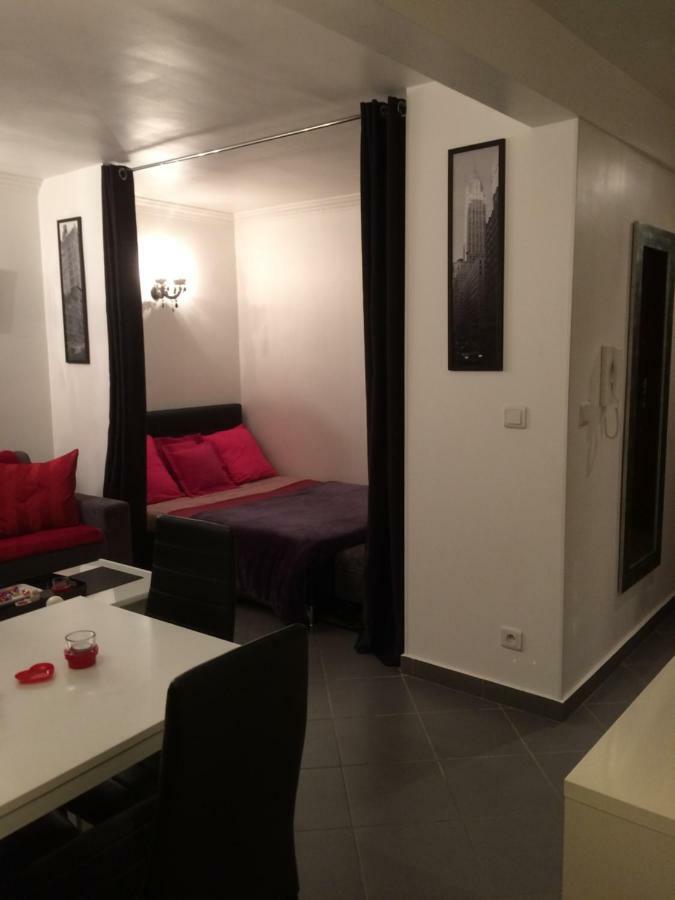 Appartement Cocon Centre Ville Мантон Екстер'єр фото