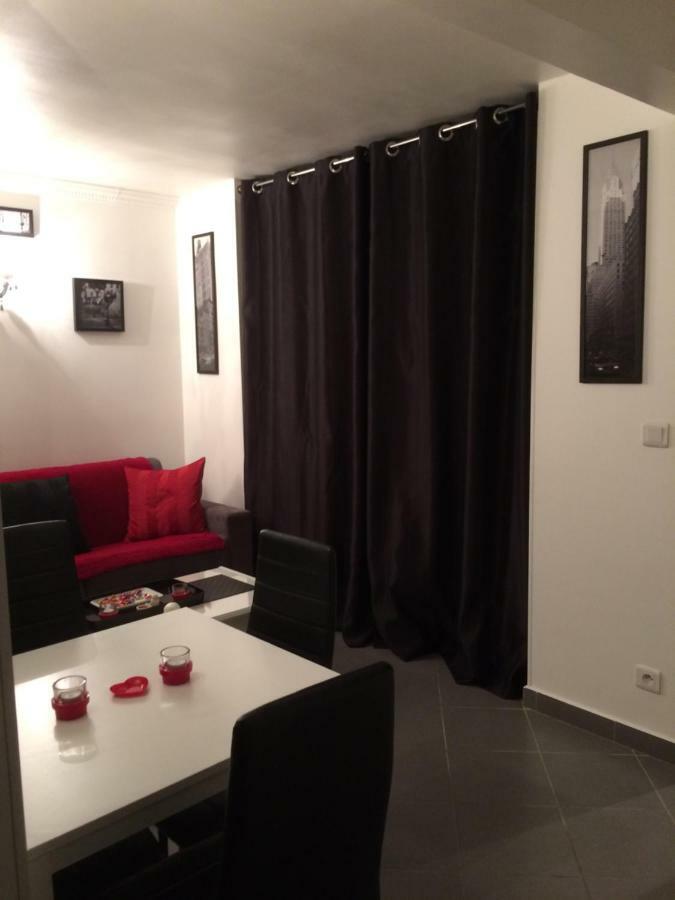 Appartement Cocon Centre Ville Мантон Екстер'єр фото